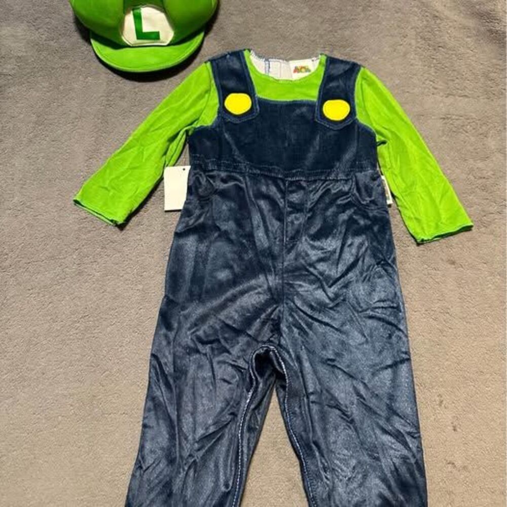 NEW Nintendo Super Mario Bros Luigi Infant Costume W/ Hat (Size: 12-18 Months)